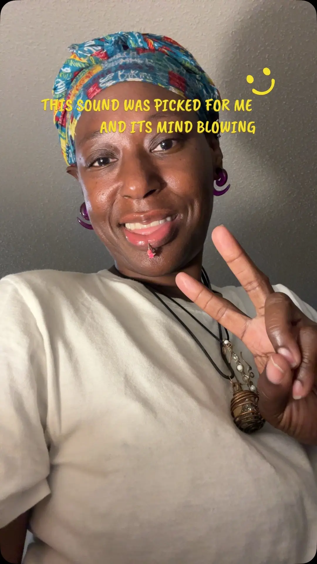 I came to take a quick pick and post to my story cause I rarely do it. After I took pick the pic, I noticed some audio was playing so I started listening and I was like “wtf”! When I tell you this sound is spot on, it is spot on! TAKE A PIC AND LET TIKTOK PICK A SOUND FOR YOU AND SEE WHAT SOUND YOU GET!! Come back to this post and lmk what you got and if it’s accurate.