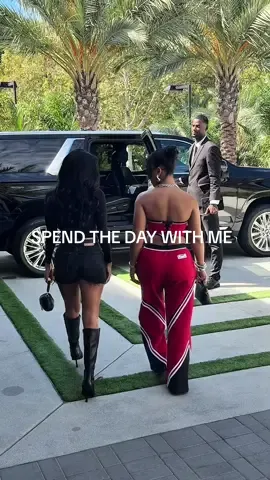 A lil thursday recap 🤭✨ #fyp #gameday #spendthedaywithme #thursdaynightfootball #Vlog 