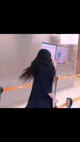 everyone was stunned by her 😎 #blackpink #jennie 