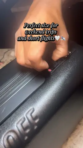 #falldealsforyoudays#falldealsforyou#fyp#luggage#luggagehack 