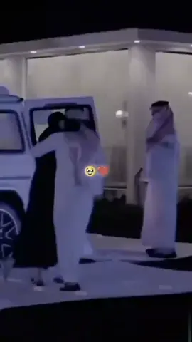 #مالي_خلق_احط_هاشتاقات🧢 