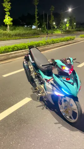 Choá 4xxx nó khác 2xxx😂🇻🇳✈️#yzr15malaysia #xuhuong #y15zrmalaysian🇲🇾 #yzr15🇻🇳 #yzr150vn🇻🇳 