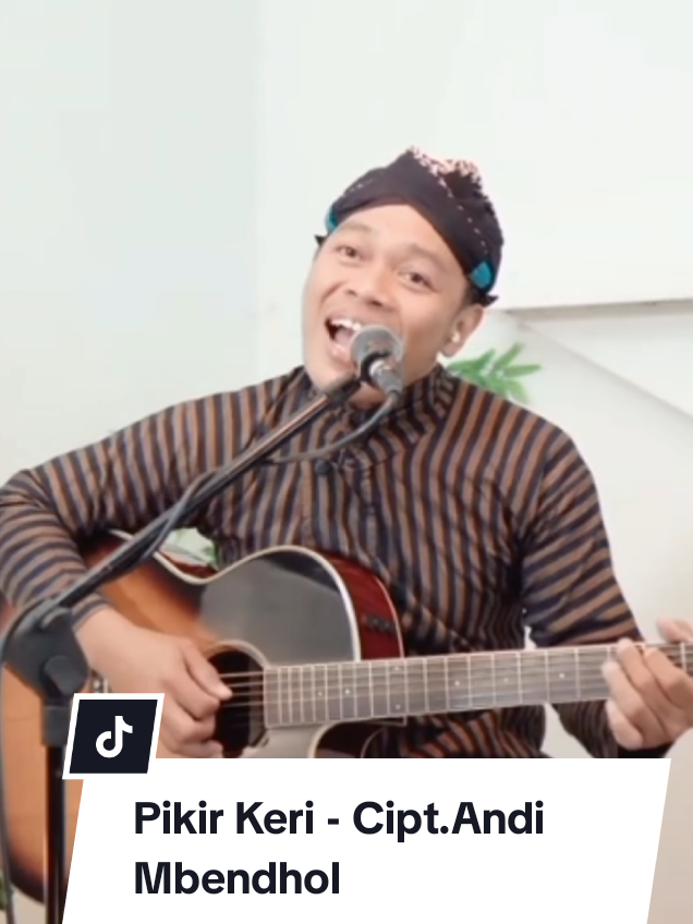 Pikir keri - Cipt.Andi Mbendhol Cover Siho #pikirkeri #siholiveacoustic #fyp 