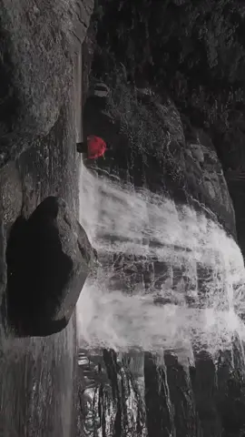 moga seisi alam mengerti hatiku #waterfallhike 