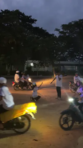 tốt nghiệp xong cưới anh nhea #xh#tuoihoctro