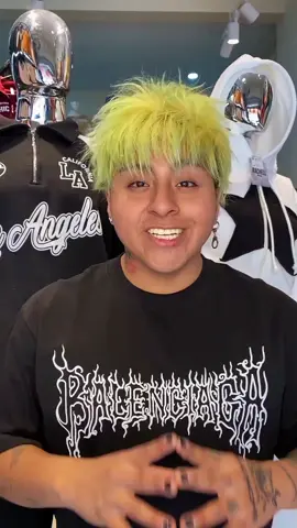 Viste a tu Estilo en Bunker Jeans 😎👖👌 📍Cbba-Esteban Arce 📍La Paz-Mall Gran Via Ventas por mayor y menor Envíos a nivel nacional 🇧🇴 #pantalones #ropadehombre #jeans #mayoristas #ropa @🍄Trizval🍄 