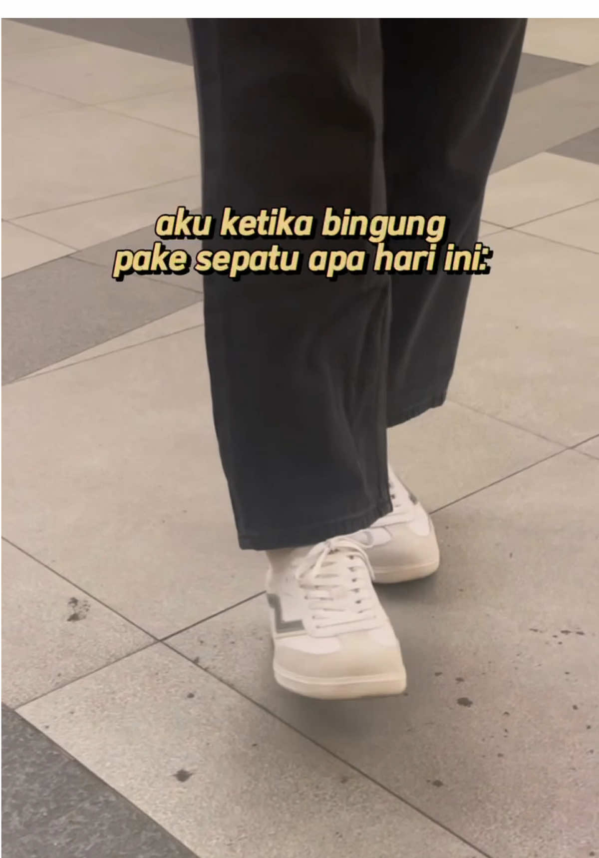 Cocok dipake ootd apapun😍 #ventelaoriginal #sepatulokal #sepatuputih #fyp #J 