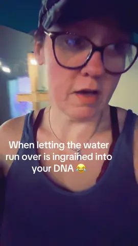 I’d rather be flooding a barn any day if it meant I had my horses back but this will have to do in the mean time! #hottubtime #fridaynight #datenightathome @Big Daddy 