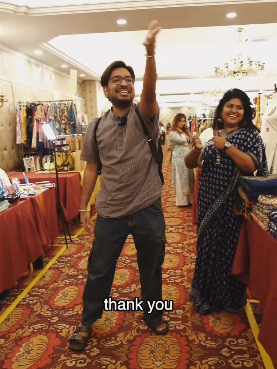 PRE-DEEPAVALI ROUND 2! 🔥  RANGAM's 2nd pop-up is at Agenda Suria Convention Centre NOW until TOMORROW. 11 a.m. - 9 p.m. my heart is full when i see people coming together KNOWING their strengths and using them as means to build an identity. There is ENOUGH SPACE FOR EVERYONE to do what they love and enjoy. 🤍