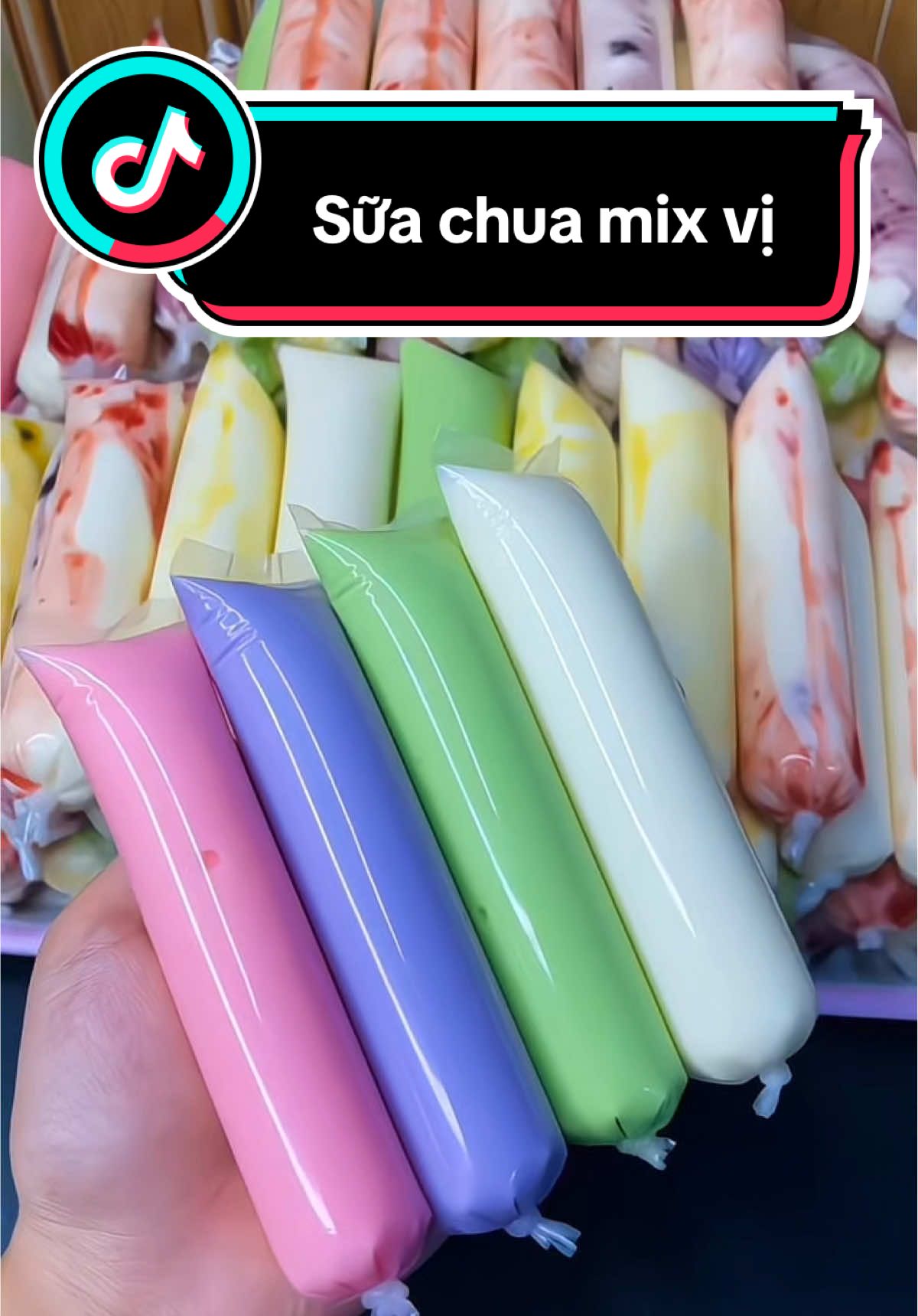 Sữa chua mix vị , bé nào cũng meeee#suachua #cachlamsuachua #suachuanhalam #suachuatuimixvi #suachuakinhdoanh 