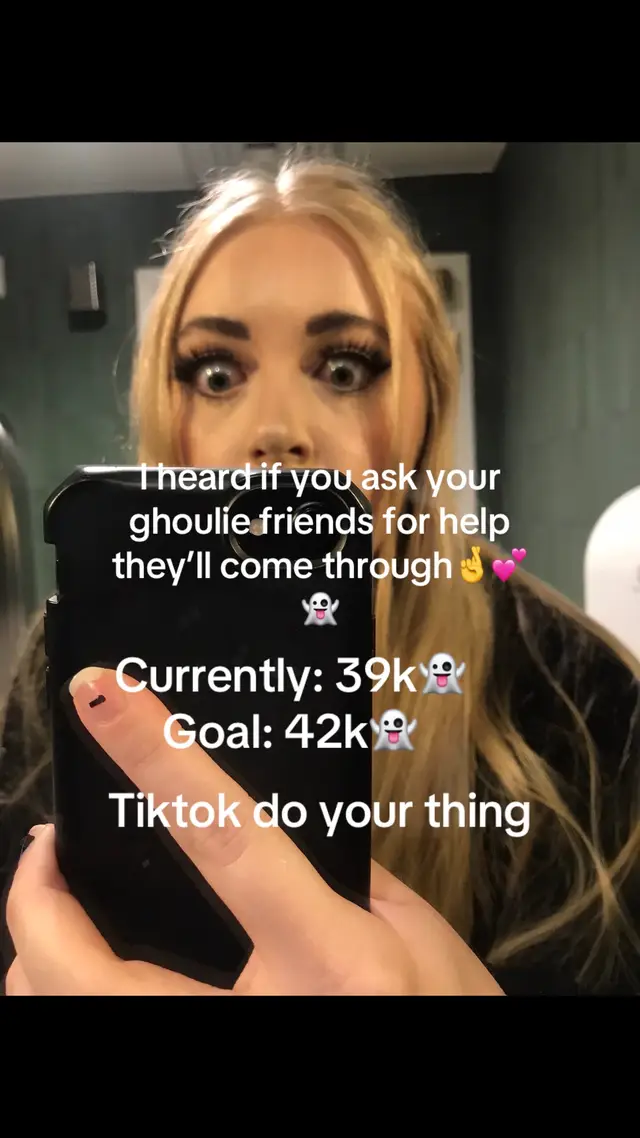 I heard if you ask your ghoulie friends for help they'll come through👻💕 Let’s grow together! Follow and I’ll follow back!#girls #roadto40k #letitallworkout #letsgrow #girlies 
