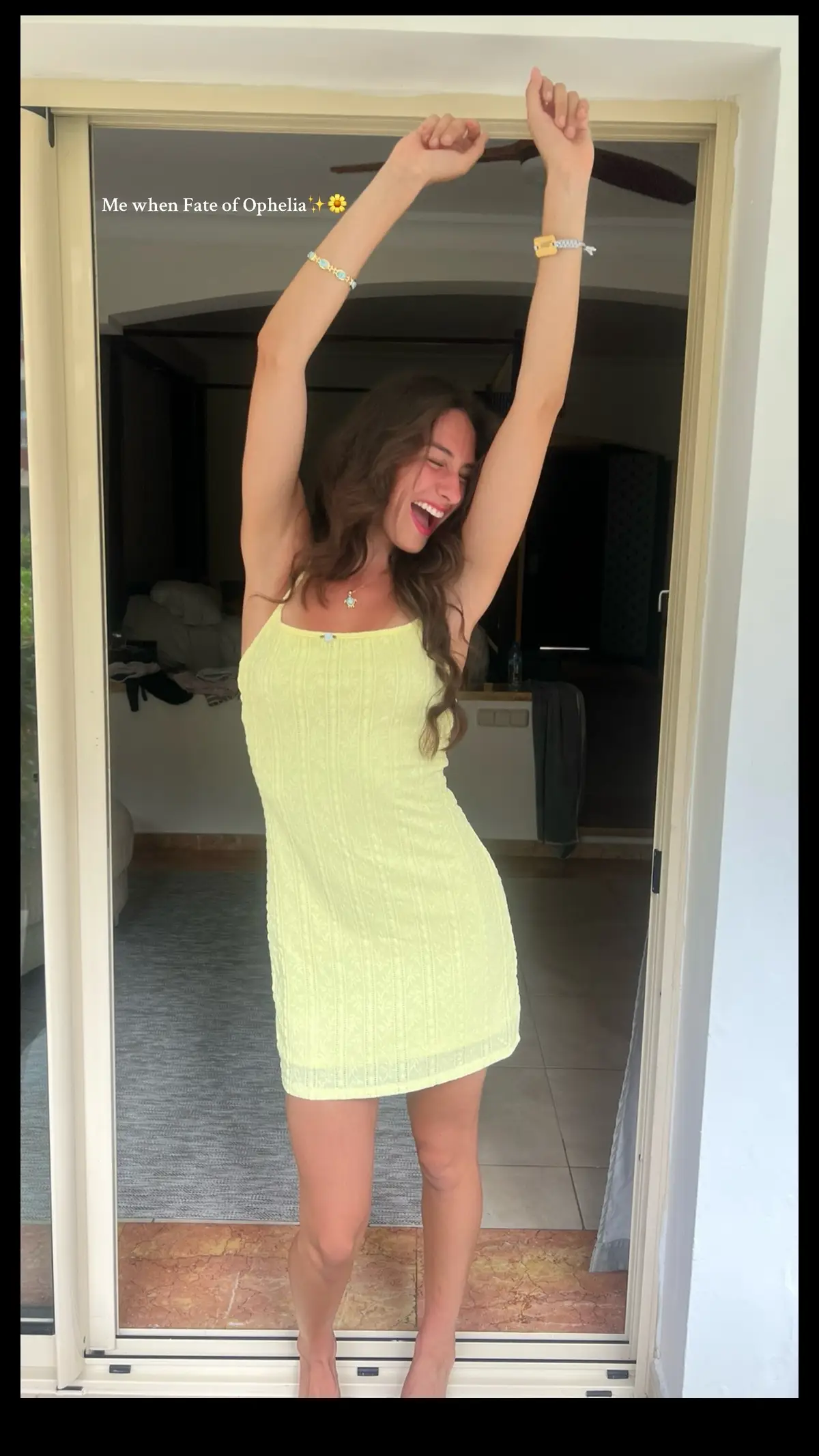 Now THIS is the glitter gel pen song we NEEDED✨✨✨