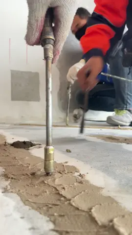 งานซ่อมโครงสร้างรอยร้าว Epoxy injection #strongthai #strongchem #civilengineering #ซ่อมรอยร้าว #วัสดุเสริมกําลังโครงสร้าง 