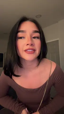 Help pleaseeee #fyp #foryoupage #fashion #girls