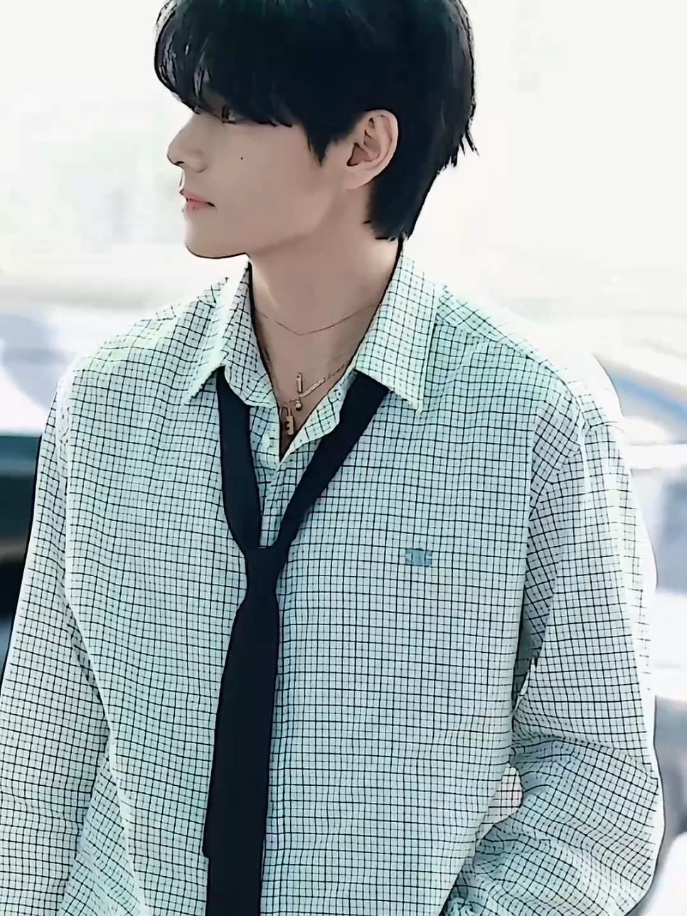 anak kuliahan mana nich🤭 #taehyung #army #fyp 