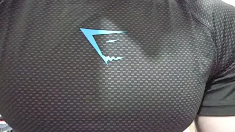 Realizei o sonho de usar uma camiseta da gymshark #davidlaid 