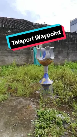 Waypoint irl, sayang gak bisa buat tele beneran Edit: whoaaah thanks for the 1 million views 😭🙏 Kunjungi TikTokShop/Tokopedia Saudagar Waifu di bio kalo mau belanja barang2 wibu 👀 FAQ 1. Riil kah or fake?  Real, ini papercraft dari karton setinggi 1 meter  2. Di mana ini?  Jogjakarta, Indonesia 😉 3. Berapa lama bikinnya?  Sekitar 4 harian #GenshinImpact #papercraft #3D #SaudagarWaifu #genshin #fyp #jogja 