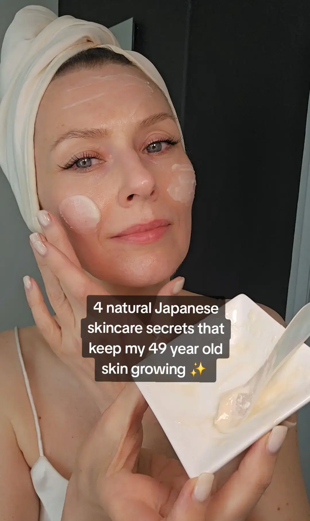 choose one or all to elevate your natural skincare routine for vibrant, glowing skin ✨️  1. Japanese rice bran cleanser is 1 pure natural ingredient to cleanse and polish your face with 2. Japanese Sake face mask to fade dark spots 3. Japanese Silk powder a bioactive peptides to help penetration of other skincare ingredients, to repair skin barrier and skin hydration 4. Japanese Pearl powder to fight hyperpigmentation, build better collagen, support skin elasticity and firmer skin  #japaneseskincare #ricebrancleanser #japanesesakemask #japanesesilkpowder #silkpeptides 