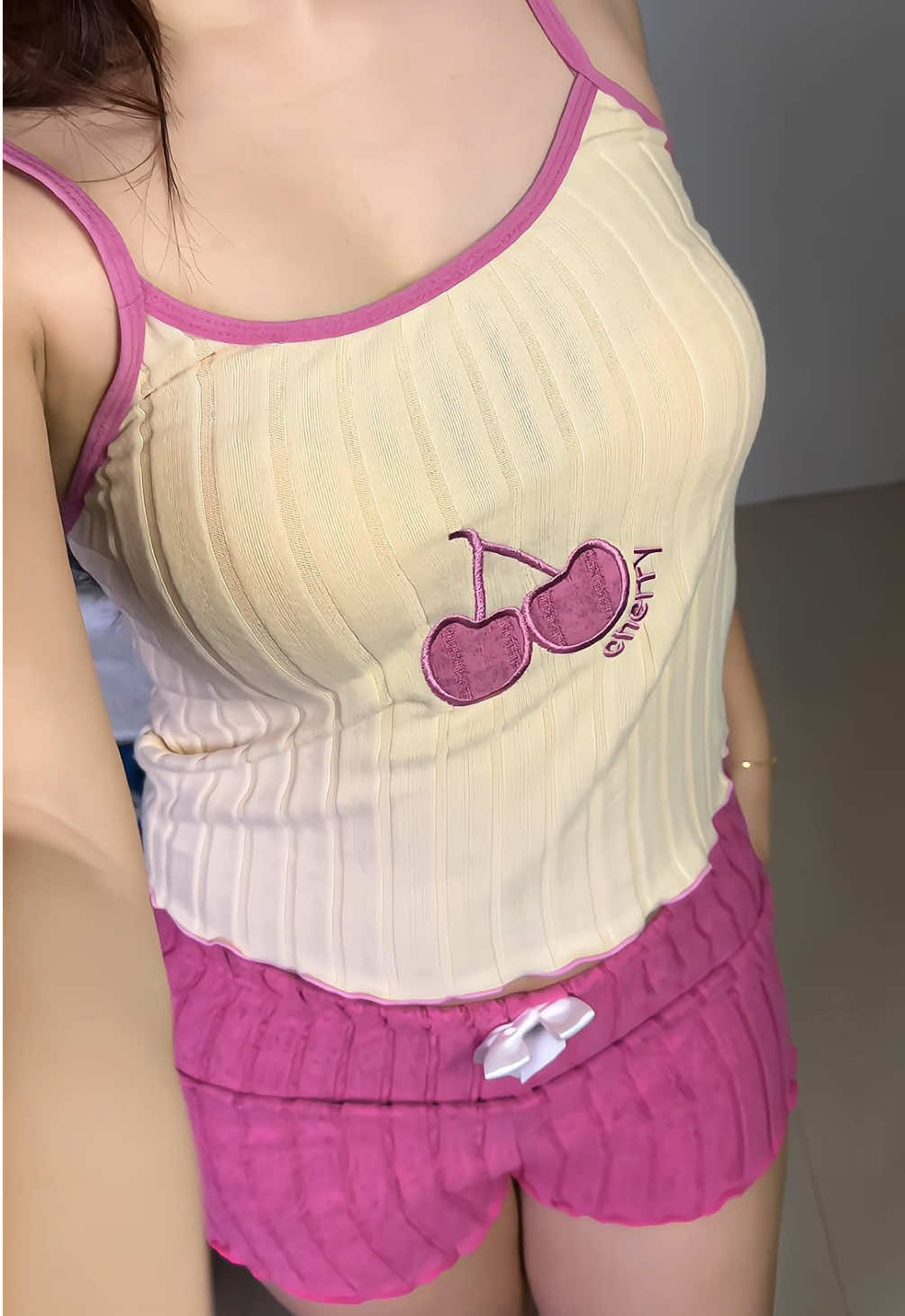 ganito kaganda sleepwear mo, ewan ko nalang #sleepwear #sleepwearfashion #sleepwearforwomen #sleepwearterno #fyp 
