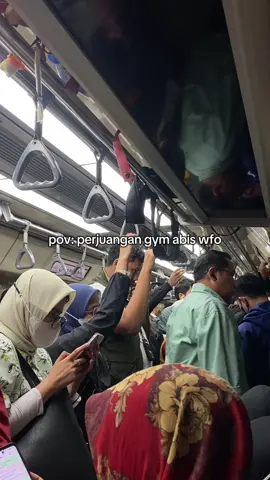 kalian semua yg wfo full, commuting, tetep gym setelah nya. HEBAT ( aku masi hybrid jd bersyukur pol) 