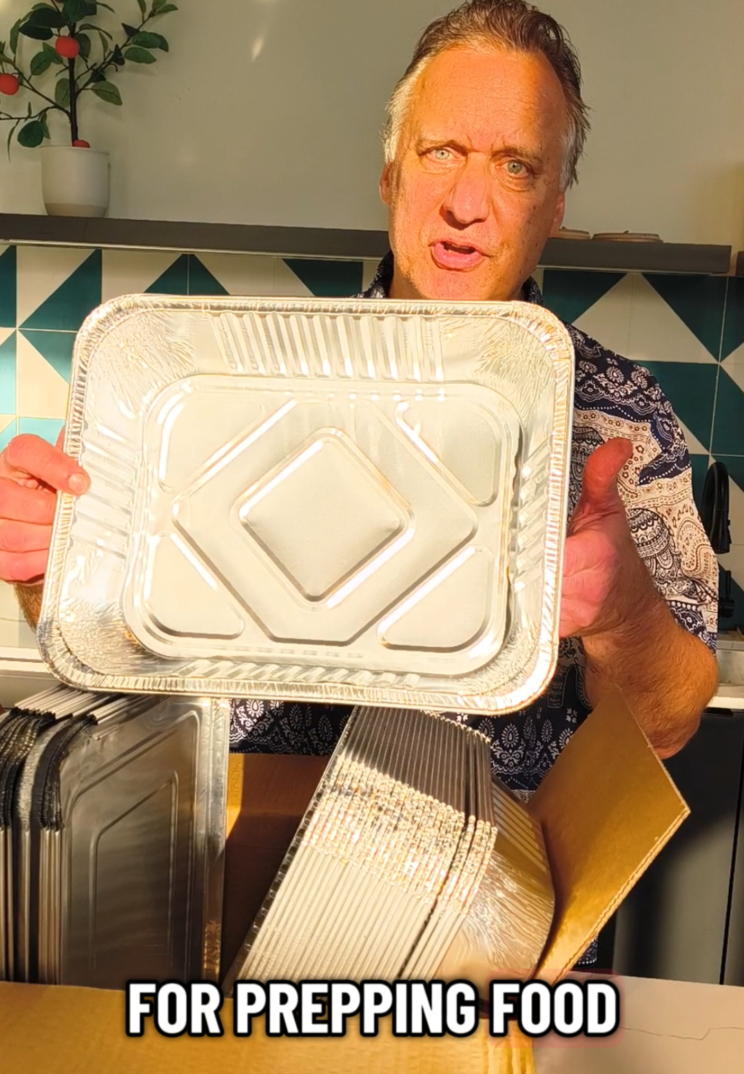 Tintub 25 PACK 12.5x10.25 Recyclable pans are both freezer and oven safe making them the perfect container for preparing food, storing it, cook it and serve it all in 1 pan. Come with 25 lids. #aluminumpans #foodcontainers #kitchenware #bbq #grilling 