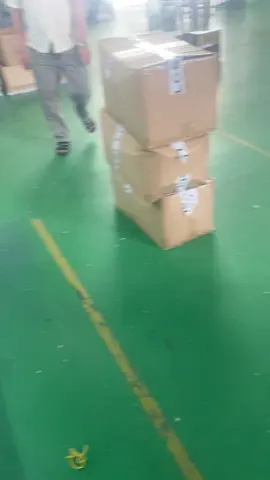 Công ty phá sản 🤭thất nghiệp rồi mọi người ơi 🤭ai có cong việc nào giới thiệu e với 😂