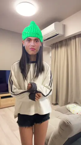 リクエスト無限トントンやってみたよ😸合ってるのかな〜？ #13世代 #伸びたーい @テラ 