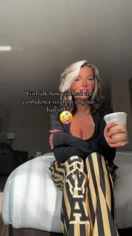 😂😂 #caslarowitz #iowa #midwesternmama #hairchange #shorthair 