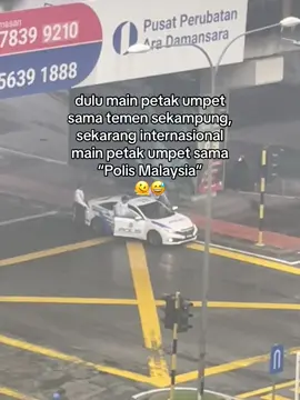 Lari macam buronan🤣#tkimalaysia🇲🇾🇮🇩 #anakrantau #tiktokmalaysia #bangkalanmadura #fypシ゚ 
