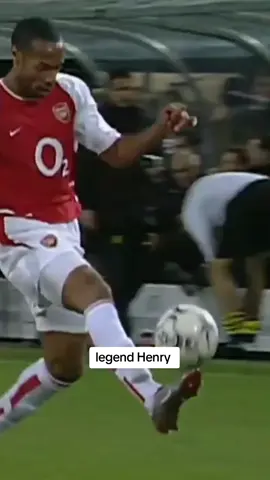 legend Thierry Henry 🇫🇷💪🔥  #fouryou #arsenal #gunners #viral #fyp 