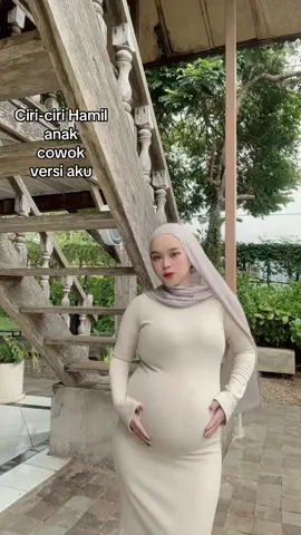 -Tm1 ga muntah-muntah pusing ringan aja -sakit pinggang -perut kecil lonjong kebawah -kurang suka pedes dominan ke yg manis -kulit normal ga sensitif -makan mulu -mageran #pregnant #hamil #bumilhappy 
