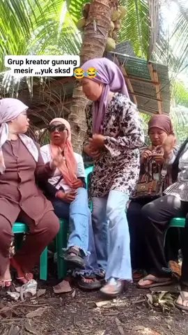timur kebarat, emak emak pengen fyp