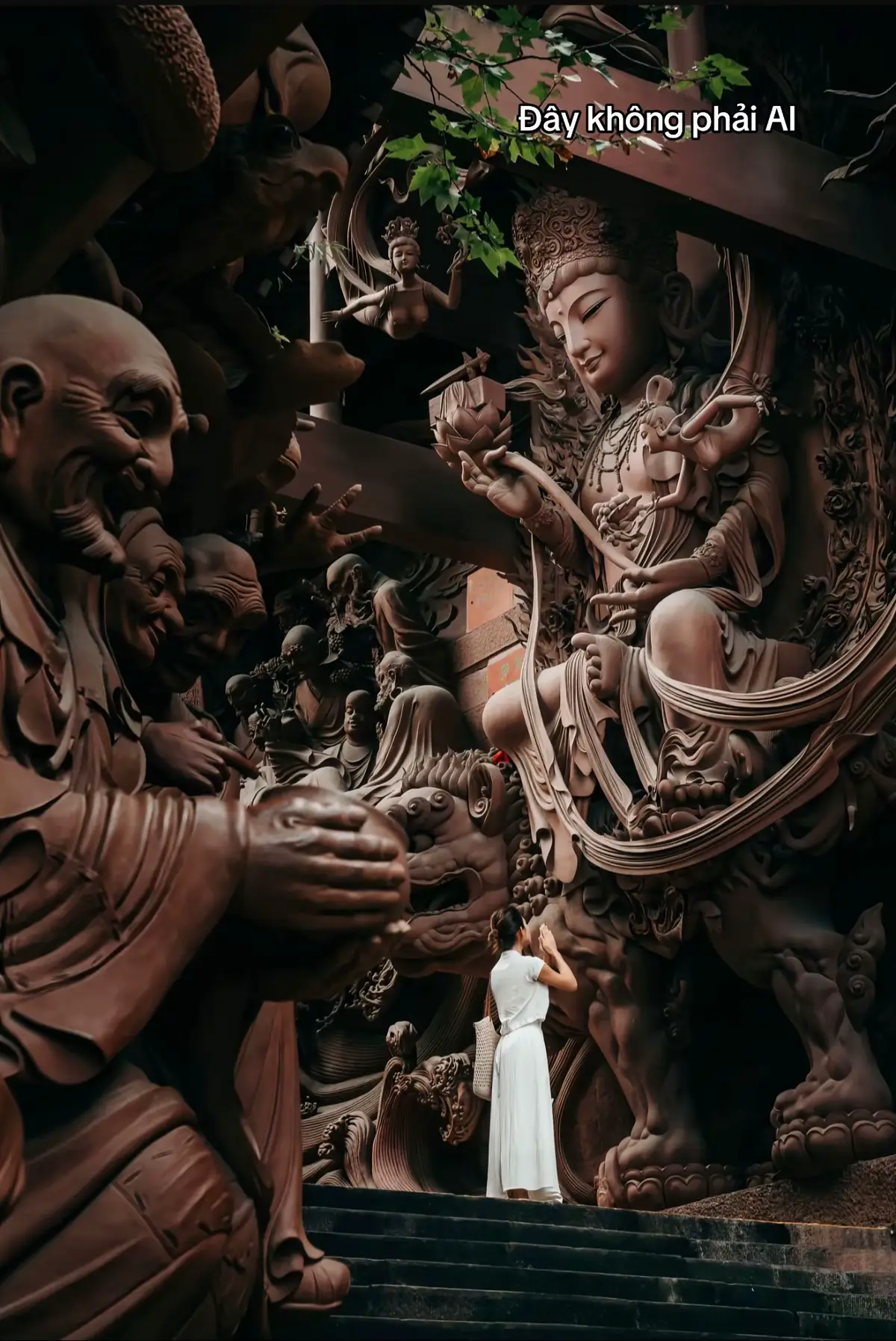 #trungquoc #traveltiktok #vietnamtickets #vemaybaygiare #traveltips 