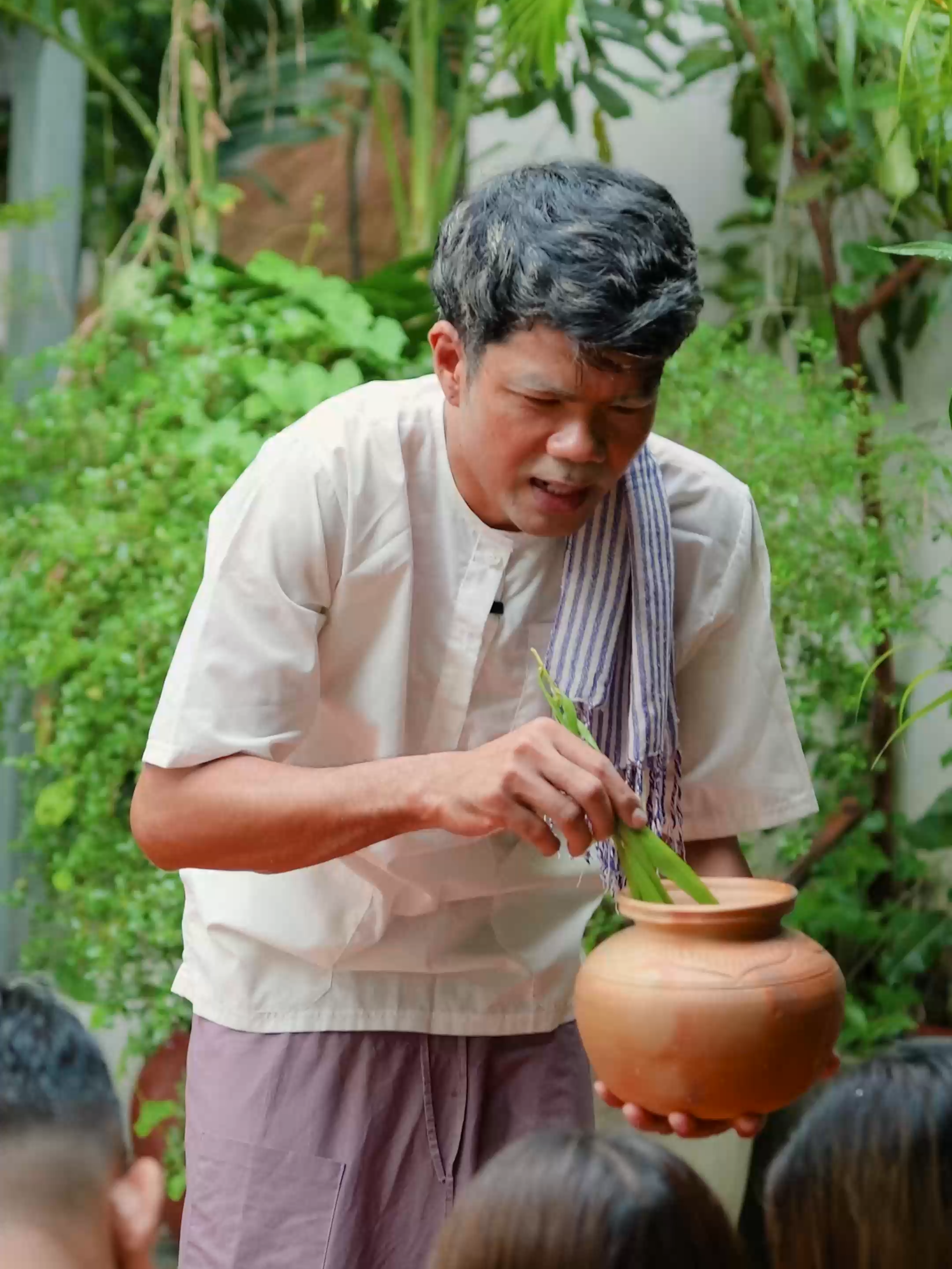 ឲ្យពរកូនមិនស្មើគ្នា ភាគ១