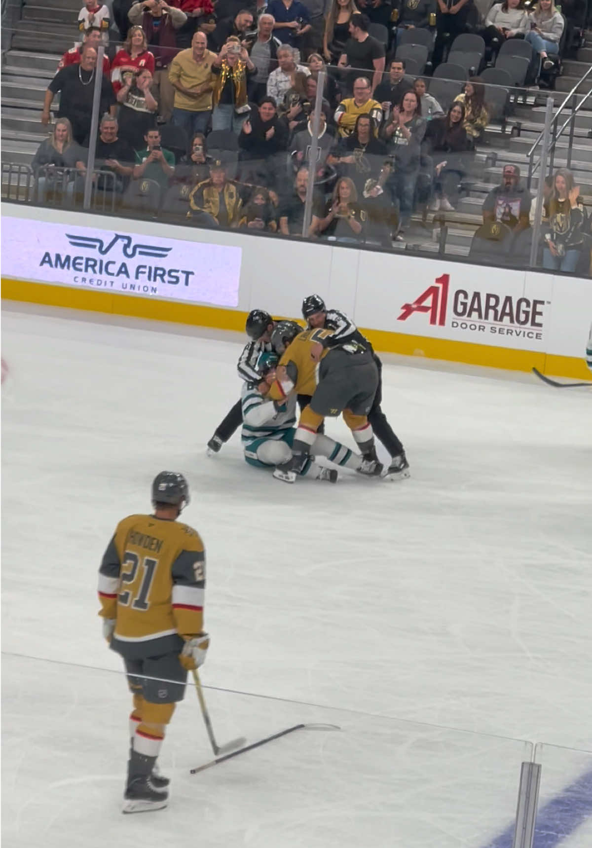 Siiiiix Seeeeevvvennnnn @Vegas Golden Knights #goknightsgo #sixseven #67 