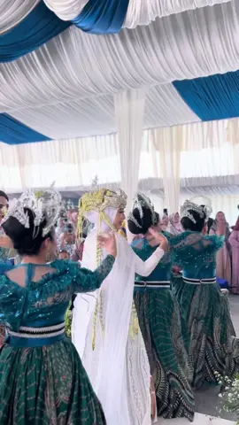 Pengantin pemalu❌ Pengantin barbar✅😍