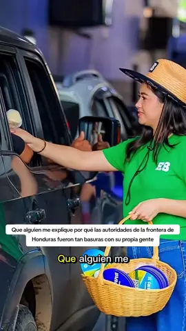 Que alguien me explique por qué las autoridades de la frontera de Honduras fueron tan basuras con su propia gente #honduras #nayibbukele #elsalvador #frontera #parati 