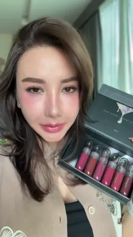 เลือกไม่ได้ ทำไงดี #chy_cosmetic #chy_glosslip 