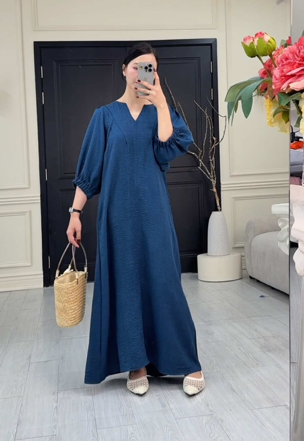 Mẫu này khong làm cho các chị xinh hơn, nhưng nó xinh hẳn 😍😍😍#cebaboutique #thoitrangnu #damsuong #damsuongdangdai #viral 
