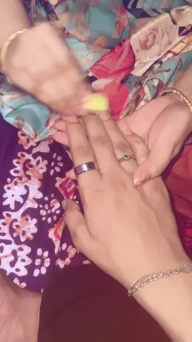যারা বলো তার হাত সুন্দর ..😐এটা তার সুন্দর হাতের রহস্য... 😄@𝐀𝐁𝐑𝐀𝐑  i!🍃 #fypシa #fypシ゚viral🖤tiktok #nehachawdhary 