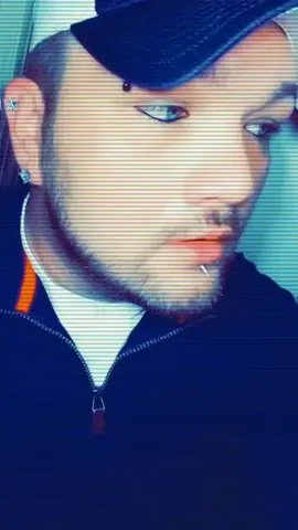 #thisworldwillneverbewhatiexpected #itnottoolatetocomeback #nevergiveup #foryoupage #fyp 