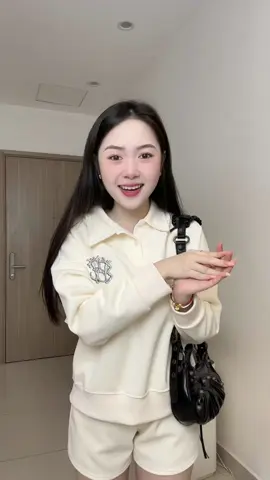 Vào live săn lẹ deal mở bán mấy bà ưiii #phanhm58 