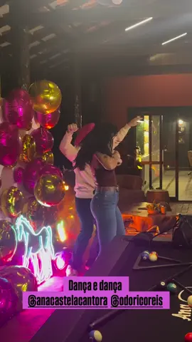 Dançam muitoo!! 💗✨ @Boiadeira @Odorico Reis #boiadeira #paravoce #anacastela #fypage #foryoupage 
