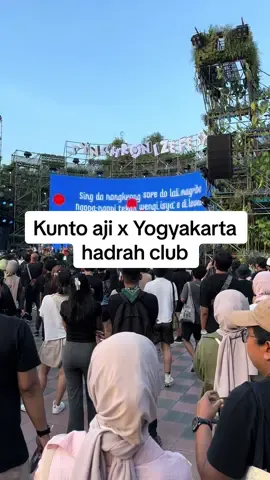 SKENA(Semua KarEna Allah) Kunto aji x Yogyakarta hadrah club #synchronizefest #kuntoaji #konser #yogyakartahadrahclub #fyp 