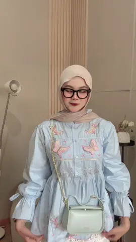 Wahh model baruu nya ga kalah cakep inii😱💗✨ #promoseruweekend #ootdfashion #outfitinspo #ootdhijabstyle #inspooutfit 