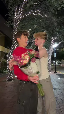 Happy national boyfriends day @branson 