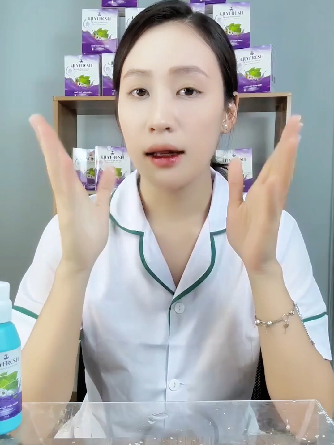 👉 POV: lo lắng mùi khó chịu những ngày nhạy cảm 😩 ✨ Giải pháp: LilyFresh – gọn, sạch, dịu → tự tin hẳn lên 🤍#muoivesinhphunu #muoivesinhlilyfresh #suckhoephunu #lilyfresh