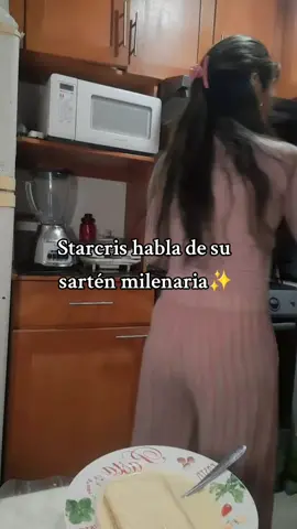 Cocinando con Starcris✨️ #starcris #cocina #sartenmilenaria #latina 