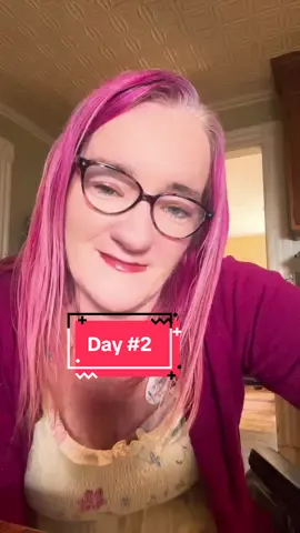 RECORDED 10/3 This is my superwoman pose. It's my mantra and after I do it, I feel like I can take on the day and do anything. I challenge you to join me in doing it as much as you can in the 90 days that we have left of the year, my goal is to do it once a day for the next 90 days #superwoman #superwomanpose 