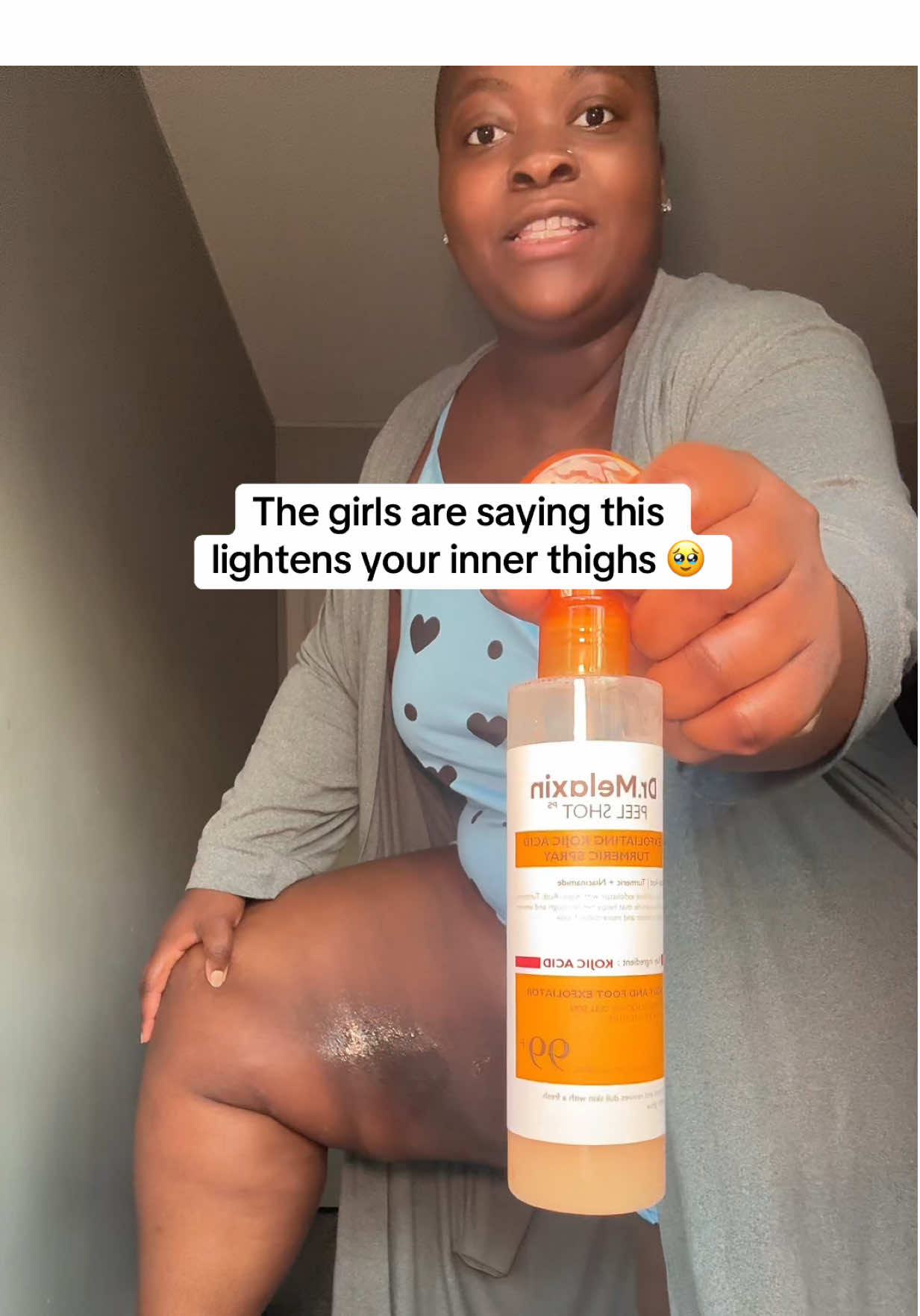 As someone who use to be soo embarrassed about this I’m so happy there’s finally a way to fix it!! #drmelaxin #drmelaxinpeelshot #discoloration #darkspots #bodyexfoliator #darkthighs #innerthigh 
